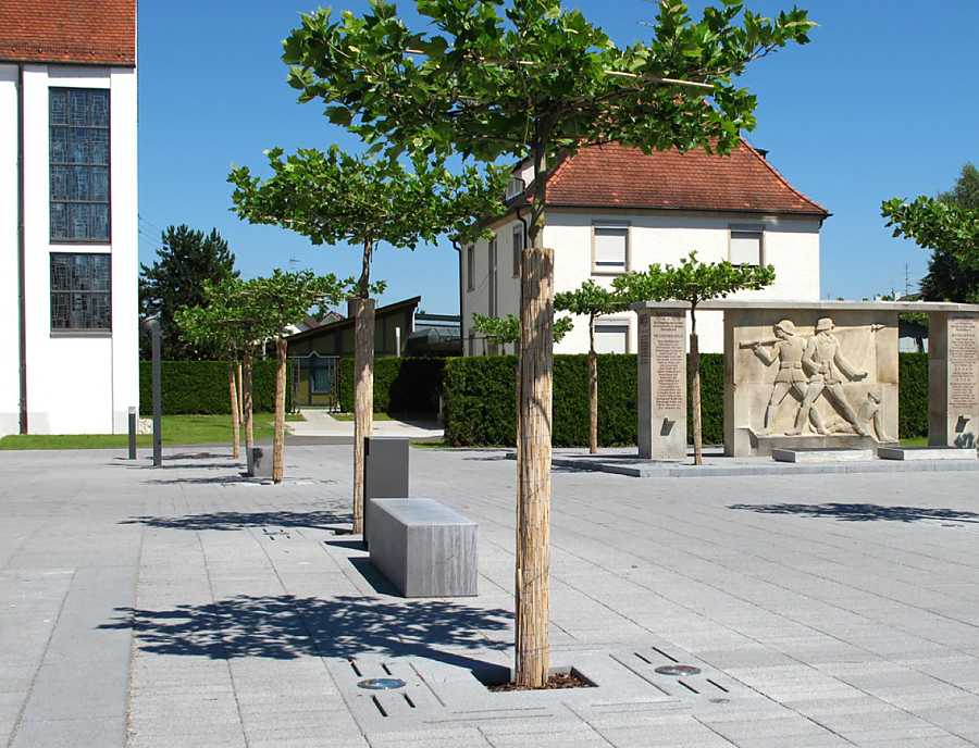 ARPANA Baumquartier Ortsmitte Meckenbeuren Anwendung von ARCADO Pflastersteinen und ARPANA Baumquartier in Meckenbeuren